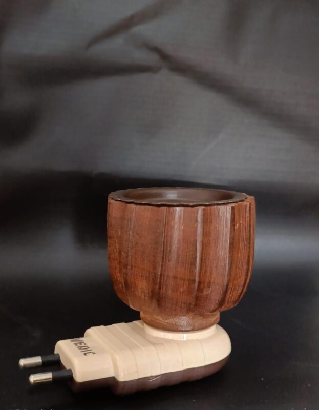 Traditional wooden kapoor dani camphor burner for pooja and aarti